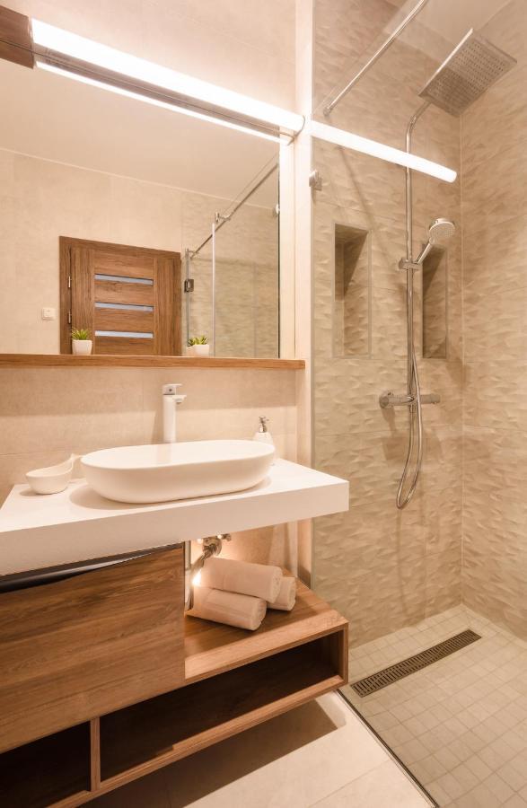 Hévíz Spa Residence Carbona Great Time Apartman מראה חיצוני תמונה